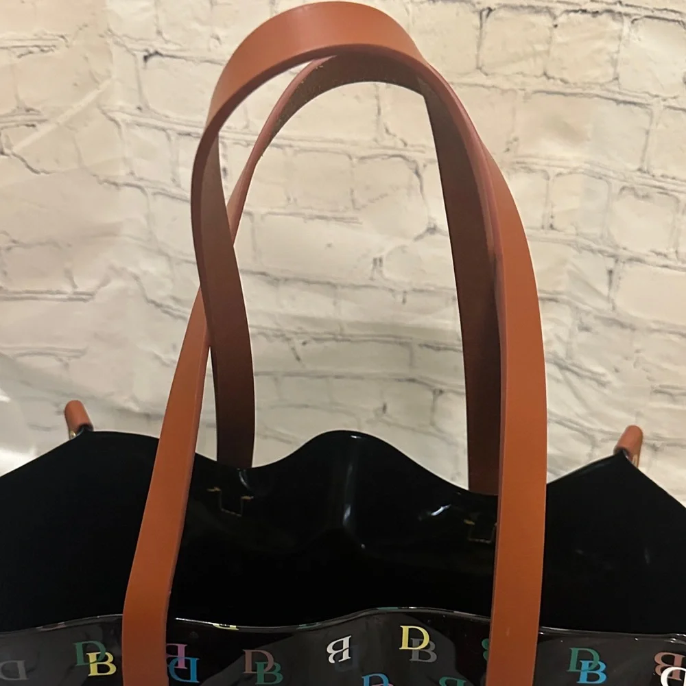 Dooney & Bourke Black Multi Monogram IT medium shopper - Picture 4 of 12